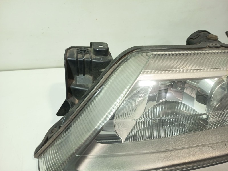 Recambio de faro izquierdo para renault laguna ii (bg0) authentique referencia OEM IAM 89025702  