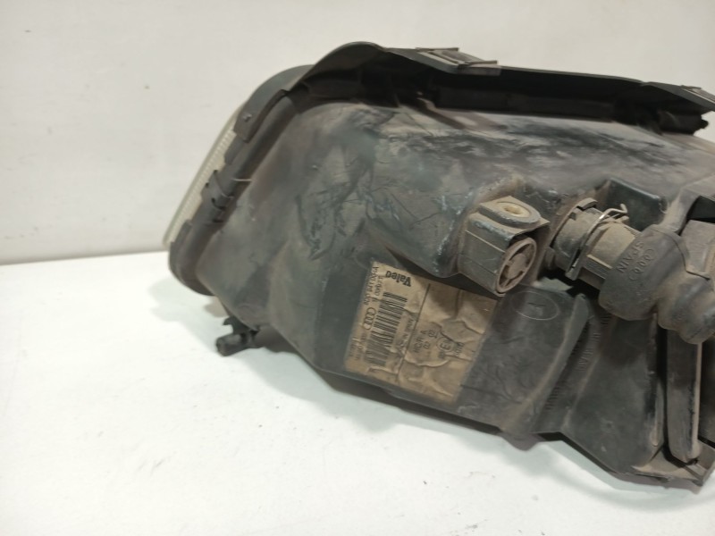 Recambio de faro derecho para audi a4 berlina (b5) 1.8 t referencia OEM IAM 8D0941030  