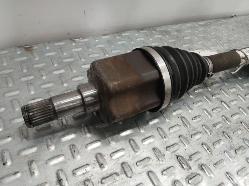 Recambio de transmision delantera izquierda para ford kuga i 2.0 tdci referencia OEM IAM 1594946  