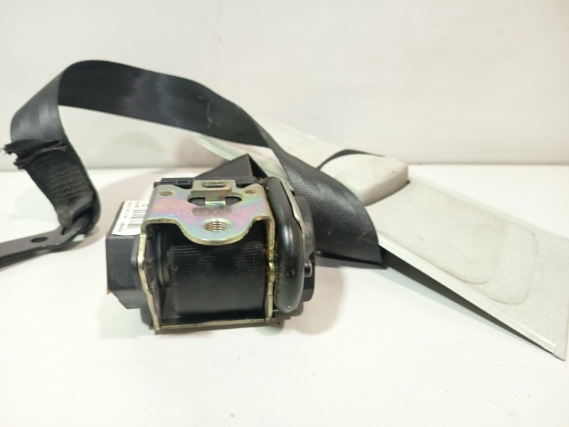 Recambio de cinturon seguridad delantero derecho para seat leon (1p1) 2.0 tdi referencia OEM IAM 1P0857706ARAA  