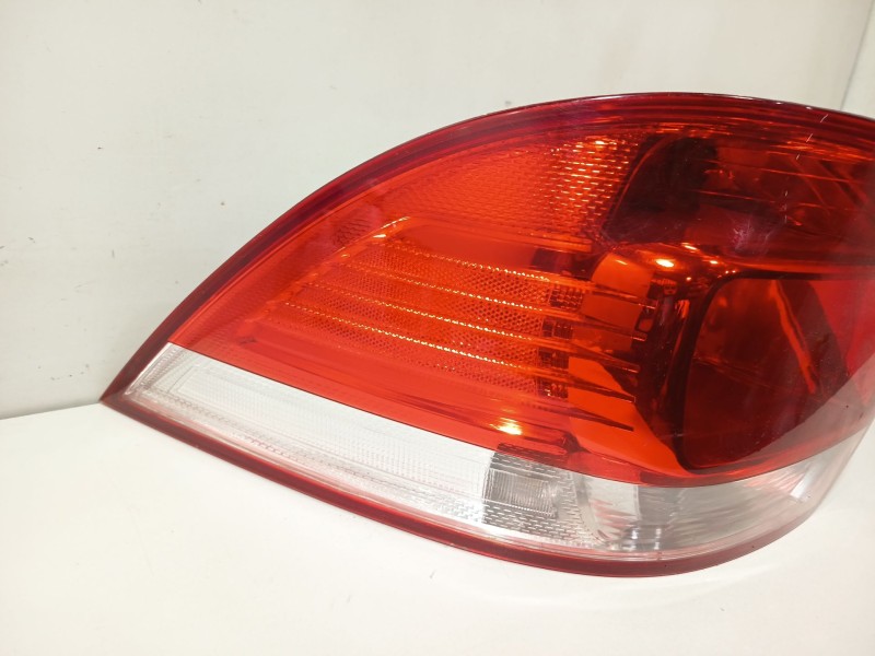 Recambio de piloto trasero izquierdo para volkswagen golf v (1k1) 1.4 tsi referencia OEM IAM 1K9945095C  