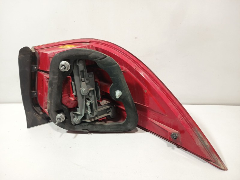 Recambio de piloto trasero izquierdo para volkswagen golf v (1k1) 1.4 tsi referencia OEM IAM 1K9945095C  