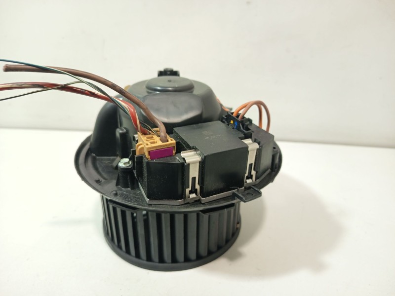 Recambio de motor calefaccion para seat leon (1p1) 2.0 tdi referencia OEM IAM NT863480948X  