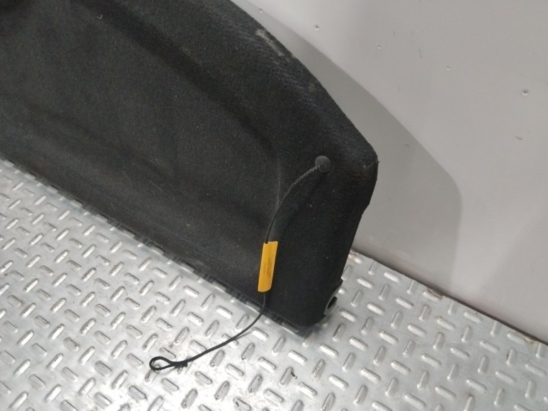 Recambio de bandeja trasera para renault twingo ii (cn0_) 1.5 dci (cn0e) referencia OEM IAM 8200525321  
