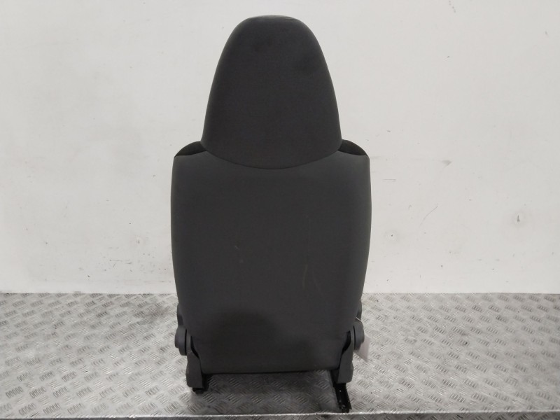Recambio de asiento delantero derecho para citroën c1 (pm_, pn_) 1.0 referencia OEM IAM 8845W8  