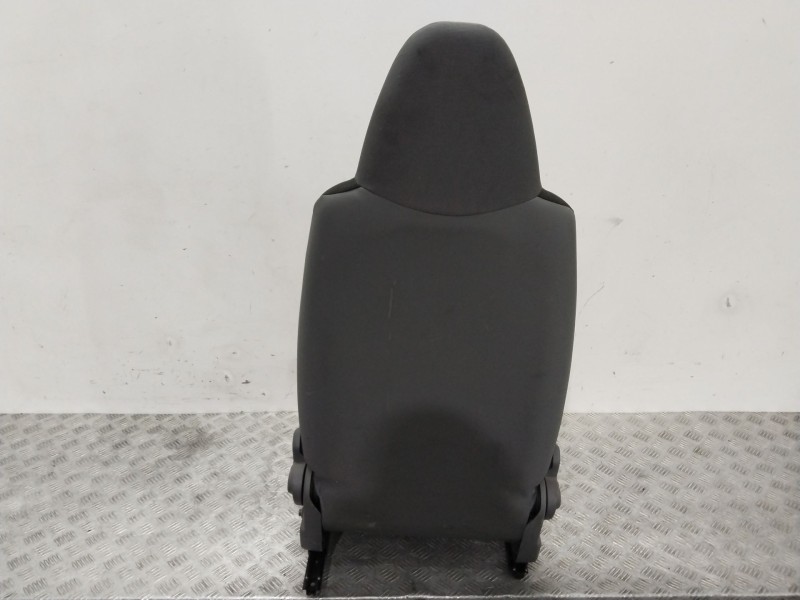 Recambio de asiento delantero izquierdo para citroën c1 (pm_, pn_) 1.0 referencia OEM IAM 8845W6  