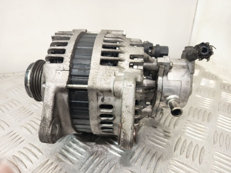 Recambio de alternador para opel astra h (a04) 1.7 cdti (l48) referencia OEM IAM 95520888  