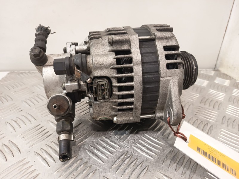 Recambio de alternador para opel astra h (a04) 1.7 cdti (l48) referencia OEM IAM 95520888  