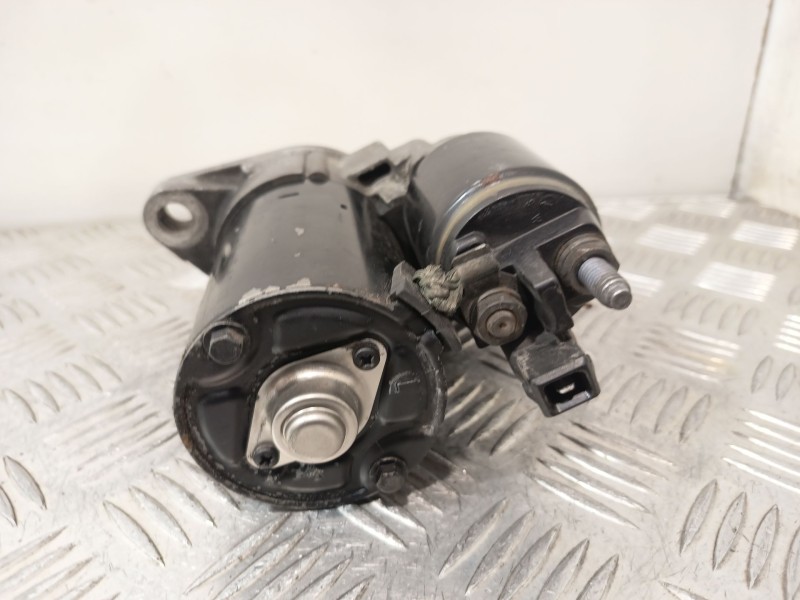 Recambio de motor arranque para volkswagen polo iv (9n_, 9a_) 1.4 16v referencia OEM IAM 0001120400  