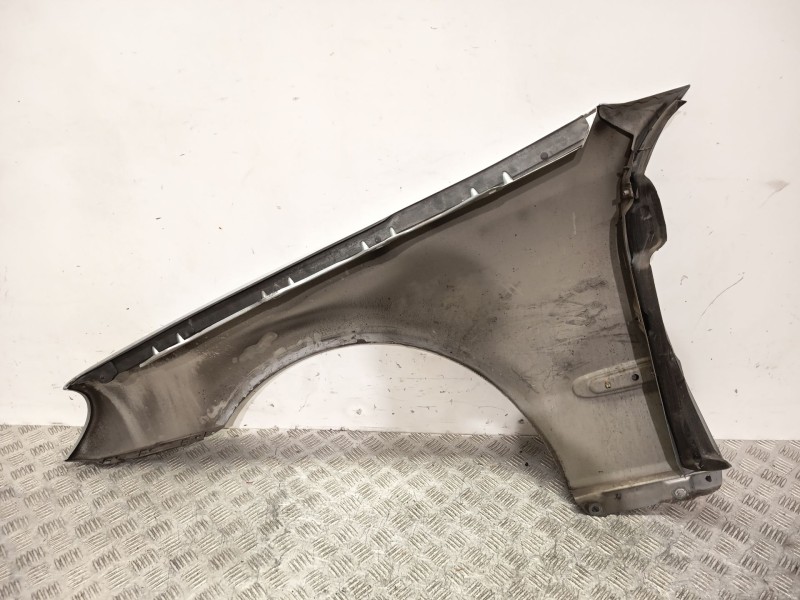Recambio de aleta delantera derecha para mercedes-benz clk (c209) clk 320 (209.365) referencia OEM IAM 2098800418  