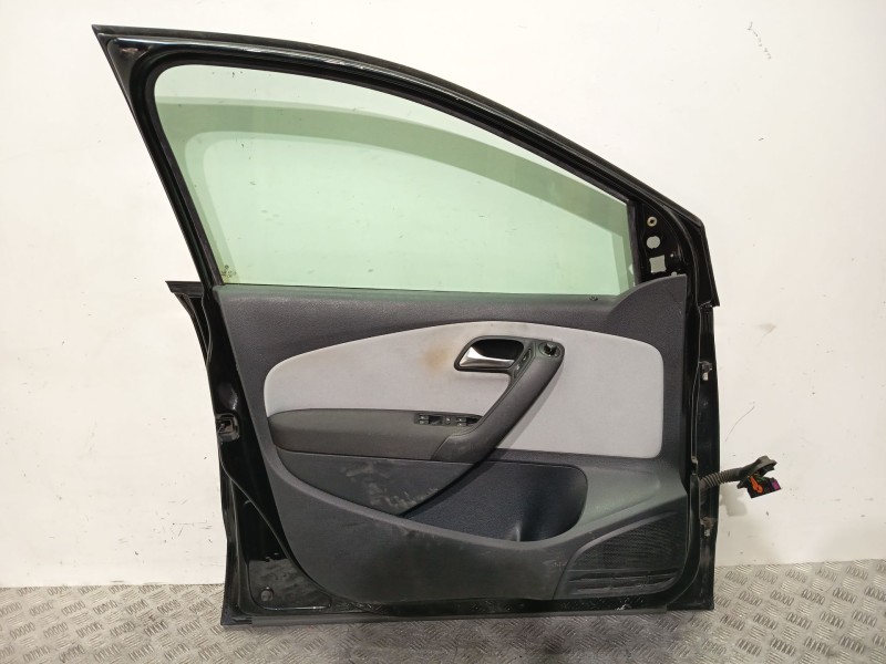 Recambio de puerta delantera izquierda para volkswagen polo v (6r1, 6c1) 1.6 tdi referencia OEM IAM 6R4831055J  