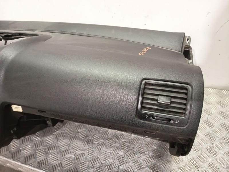 Recambio de salpicadero para volkswagen golf v (1k1) 1.4 tsi referencia OEM IAM 1K1857001F81X  