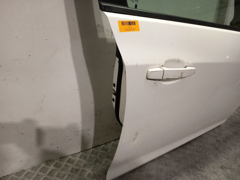 Recambio de puerta delantera derecha para opel astra j (p10) 1.4 (68) referencia OEM IAM 13330766  