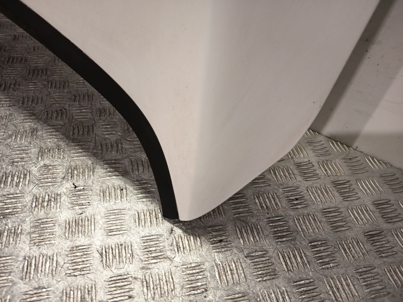 Recambio de capot delantero para opel astra j (p10) 1.4 (68) referencia OEM IAM 39014121  