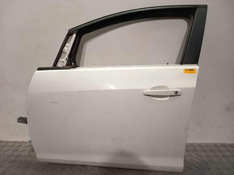 Recambio de puerta delantera izquierda para opel astra j (p10) 1.4 (68) referencia OEM IAM 13330765  