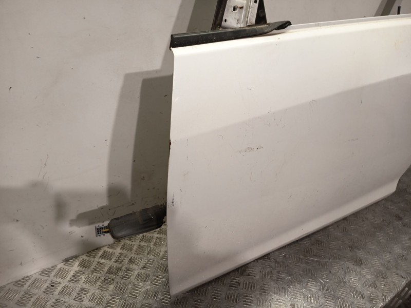 Recambio de puerta delantera izquierda para opel astra j (p10) 1.4 (68) referencia OEM IAM 13330765  