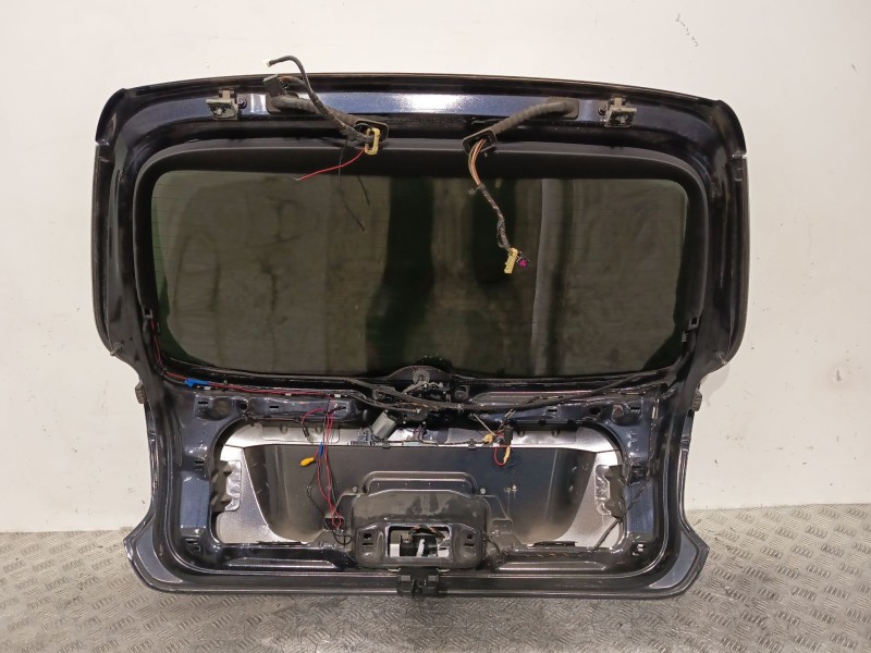 Recambio de porton trasero para volkswagen golf v (1k1) 1.4 tsi referencia OEM IAM 1K9827025B  