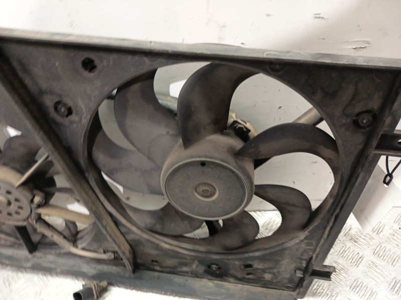 Recambio de electroventilador para volkswagen polo iv (9n_, 9a_) 1.4 16v referencia OEM IAM 6Q0121207F  