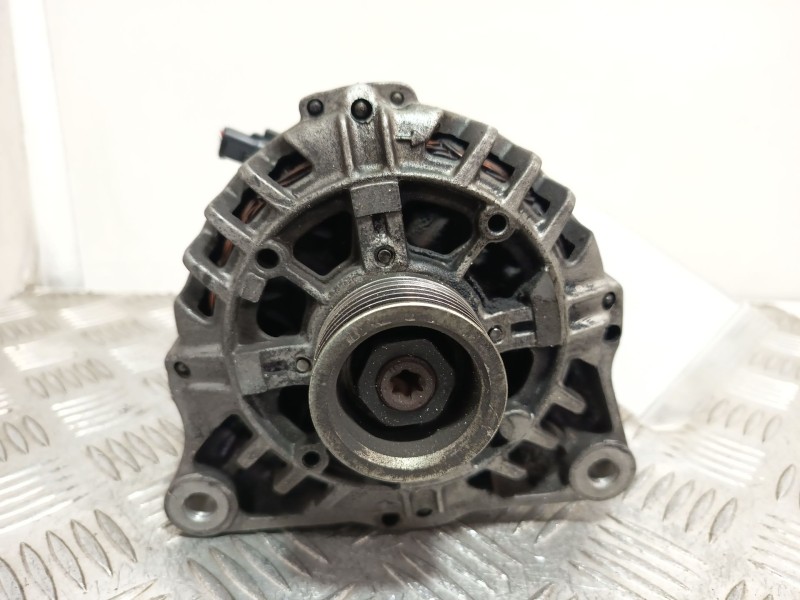Recambio de alternador para citroën c4 coupé (la_) 1.4 16v referencia OEM IAM 9665577680  