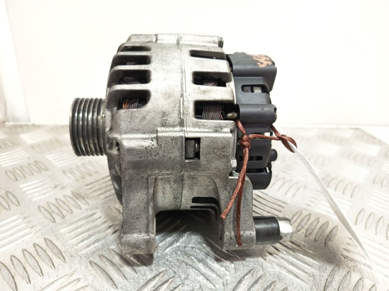Recambio de alternador para citroën c4 coupé (la_) 1.4 16v referencia OEM IAM 9665577680  