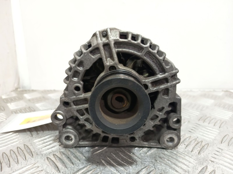 Recambio de alternador para volkswagen polo iv (9n_, 9a_) 1.4 16v referencia OEM IAM 0124325013  