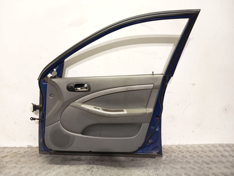 Recambio de puerta delantera derecha para chevrolet lacetti (j200) 1.6 referencia OEM IAM 96547284  