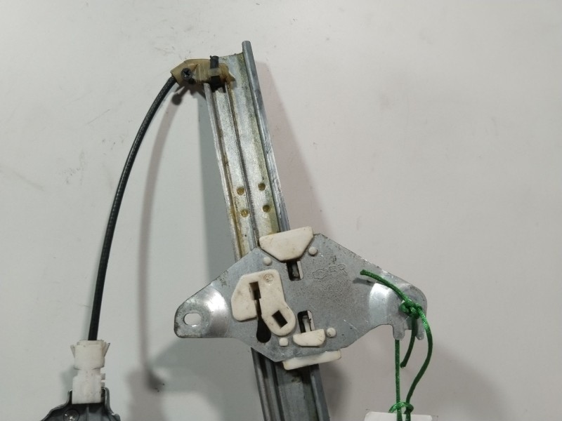 Recambio de elevalunas trasero derecho para nissan primera berlina (p12) visia referencia OEM IAM 82700AV610  