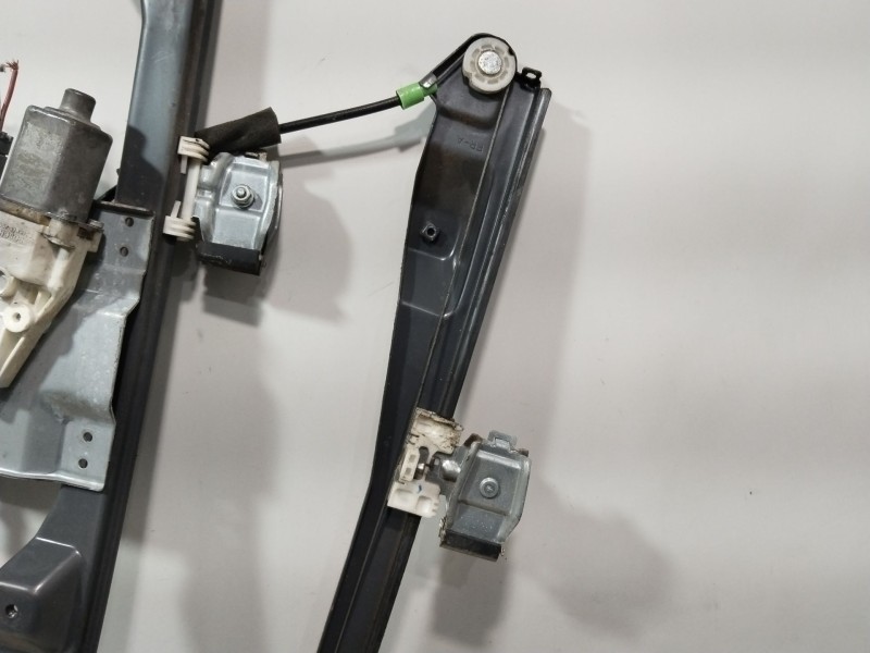Recambio de elevalunas delantero derecho para ssangyong actyon 200 xdi referencia OEM IAM 7232109004  