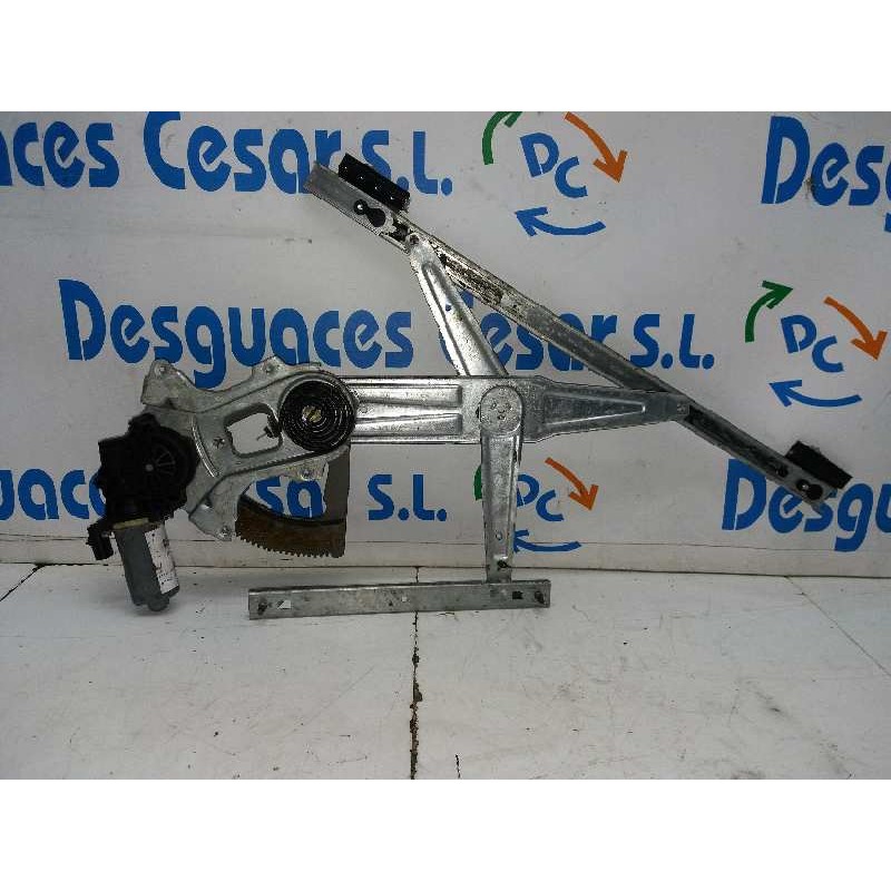 ELEVALUNAS DELANTERO DERECHO 04878108AL  - imagen 2