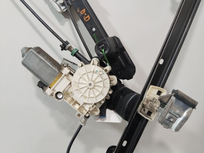 Recambio de elevalunas delantero derecho para chrysler voyager (rg) 2.5 crd lx referencia OEM IAM 4894526AA  