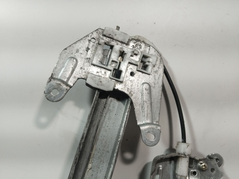 Recambio de elevalunas trasero izquierdo para nissan x-trail (t30) comfort referencia OEM IAM 827218H300  
