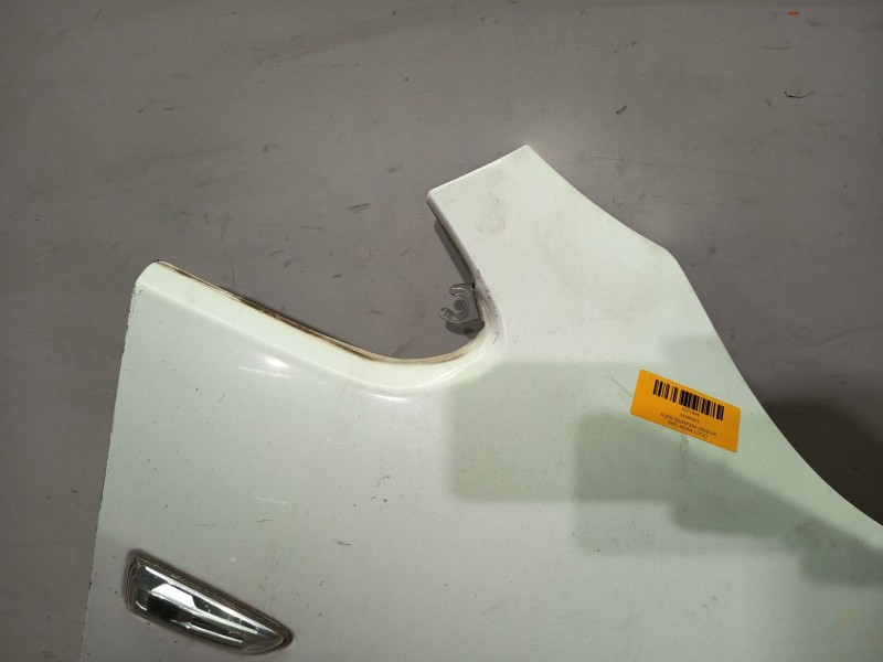 Recambio de aleta delantera derecha para opel astra j (p10) 1.4 (68) referencia OEM IAM 13390003  