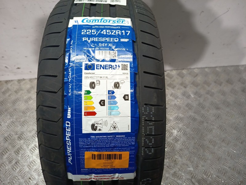 Recambio de neumatico para material nuevo referencia OEM IAM 225/45ZR17  COMFORSER