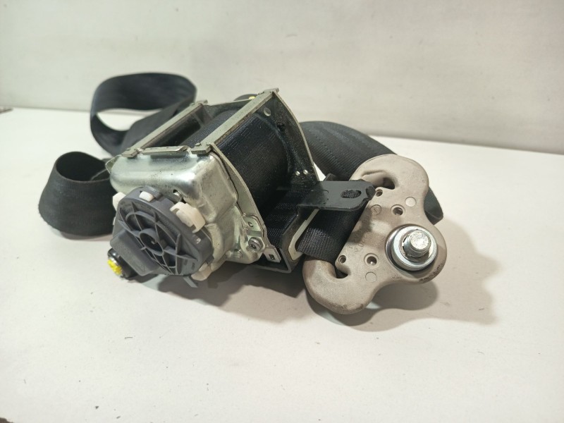 Recambio de cinturon seguridad delantero derecho para nissan juke (f15) 1.5 dci referencia OEM IAM 868841KA0A  