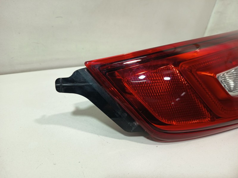 Recambio de piloto trasero derecho interior para nissan qashqai ii (j11, j11_) 1.5 dci referencia OEM IAM 265504EA6E  