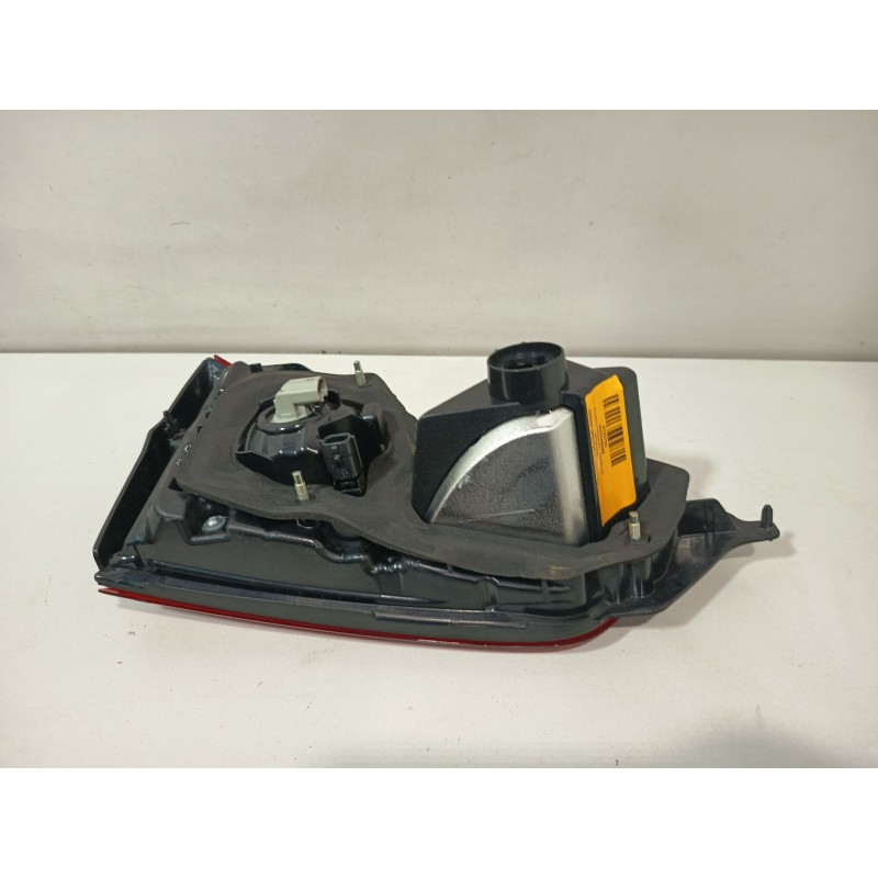 Recambio de piloto trasero derecho interior para nissan qashqai ii (j11, j11_) 1.5 dci referencia OEM IAM 265504EA6E  