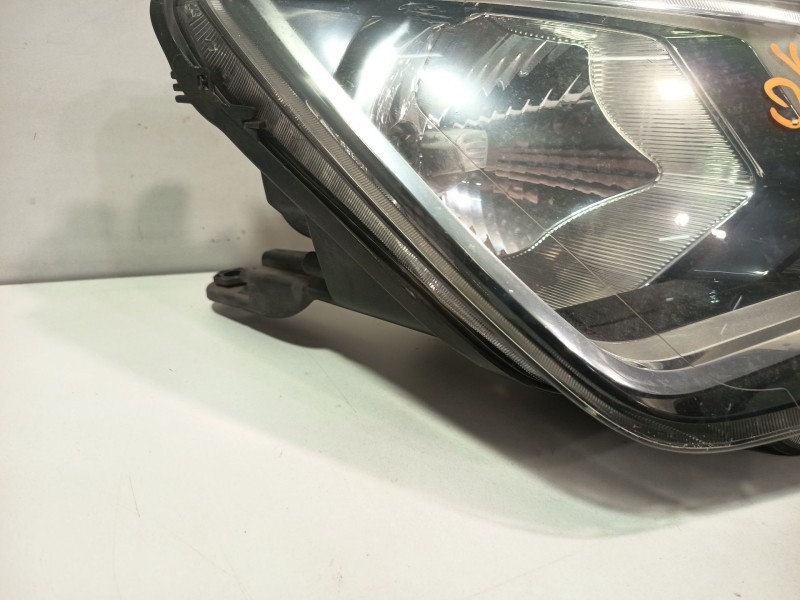 Recambio de faro derecho para seat toledo iv (kg3) 1.6 tdi referencia OEM IAM 6JB941016  