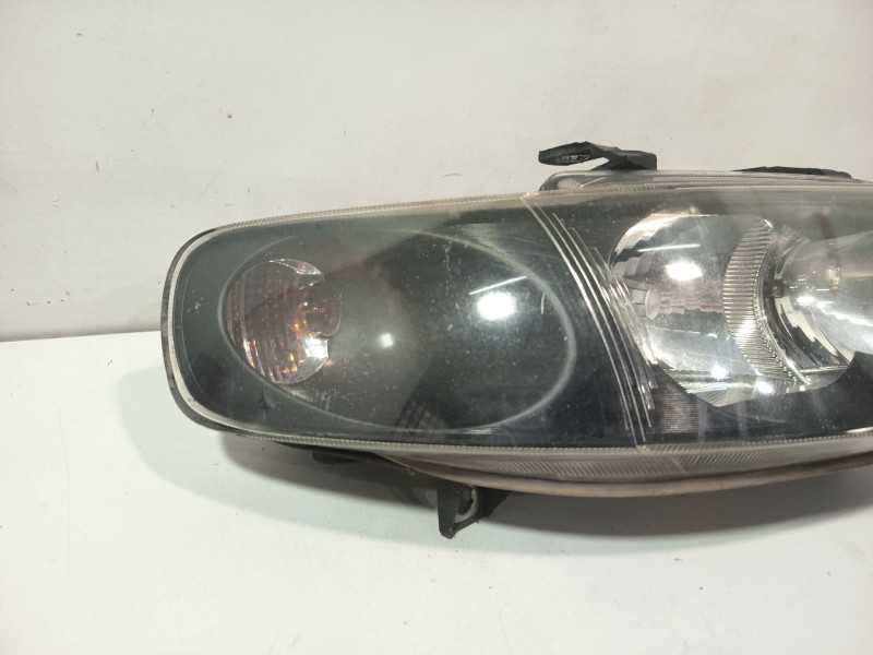Recambio de faro derecho para seat toledo ii (1m2) 1.9 tdi referencia OEM IAM 1M1941016  