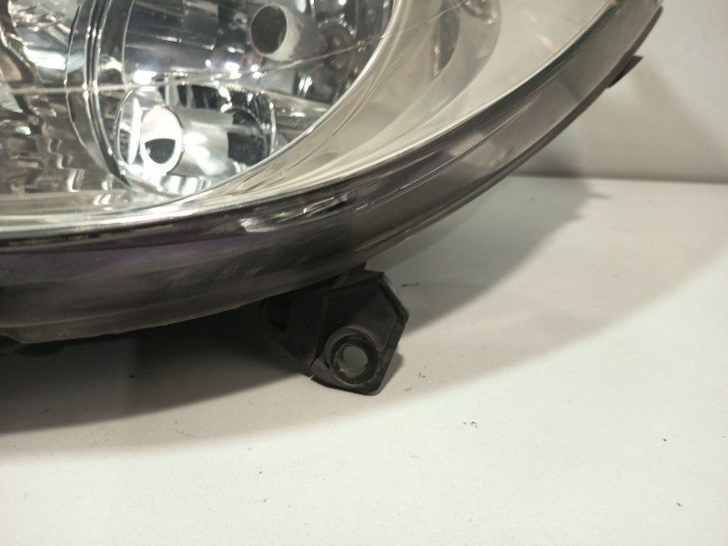Recambio de faro izquierdo para peugeot 307 break (3e) 2.0 hdi 110 referencia OEM IAM 6204Z3  