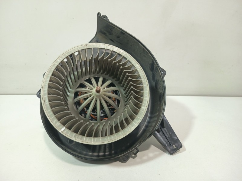 Recambio de motor calefaccion para volkswagen polo v (6r1, 6c1) 1.6 tdi referencia OEM IAM 6Q1819015J  