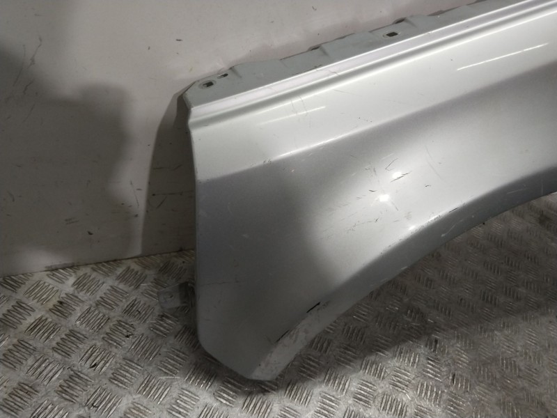 Recambio de aleta delantera izquierda para land rover range rover (lm) referencia OEM IAM  PLATA 