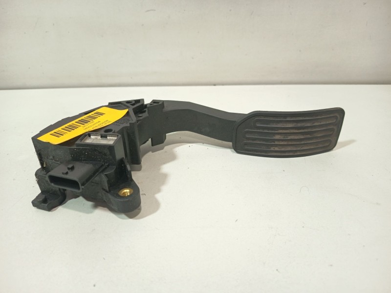 Recambio de pedal acelerador para nissan juke (f15) 1.5 dci referencia OEM IAM 180021KM0B  