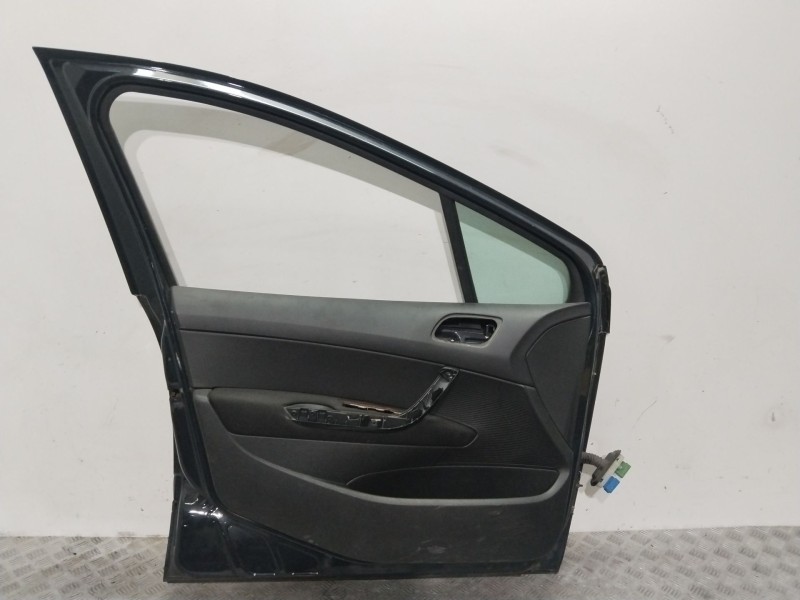 Recambio de puerta delantera izquierda para peugeot 308 i (4a_, 4c_) 1.6 hdi referencia OEM IAM 9002AW  