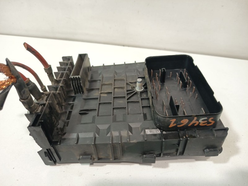 Recambio de caja reles / fusibles para seat leon (1p1) 2.0 tdi referencia OEM IAM 1K0937125A  