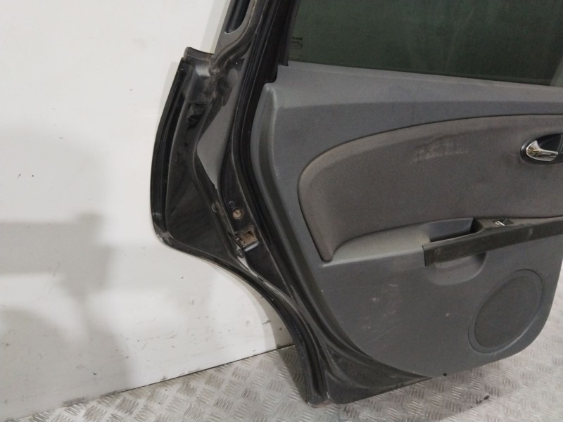 Recambio de puerta trasera izquierda para seat leon (1p1) 1.6 tdi referencia OEM IAM 1P0833055  