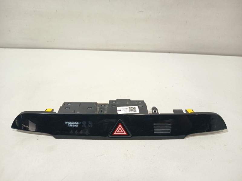 Recambio de warning para hyundai tucson (tl, tle) 1.6 gdi referencia OEM IAM 93700D7100  