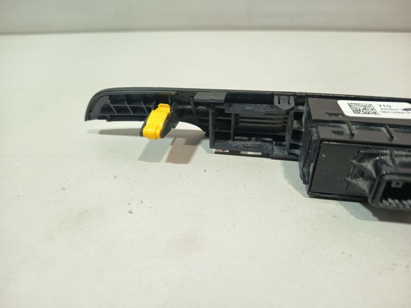 Recambio de warning para hyundai tucson (tl, tle) 1.6 gdi referencia OEM IAM 93700D7100  