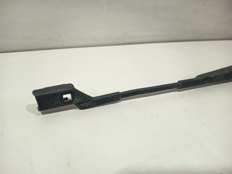 Recambio de brazo limpia delantero izquierdo para volkswagen golf v (1k1) 1.4 tsi referencia OEM IAM 101955409  