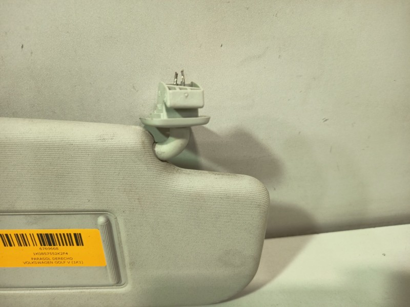Recambio de parasol derecho para volkswagen golf v (1k1) 1.4 tsi referencia OEM IAM 1K0857552K2F4  
