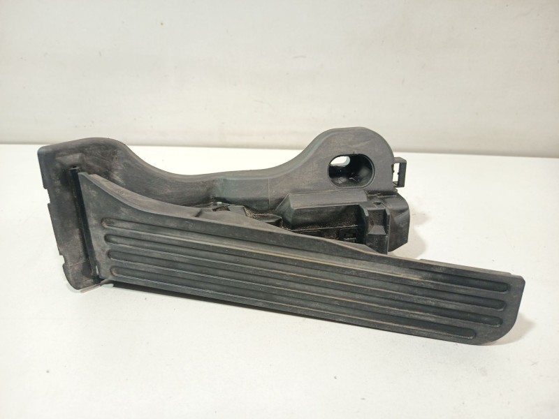 Recambio de pedal acelerador para volkswagen golf v (1k1) 1.4 tsi referencia OEM IAM 1K1721503L  